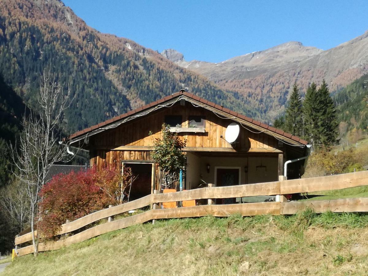 Ferienhaus Am Wallnerhof Flattach Exteriör bild